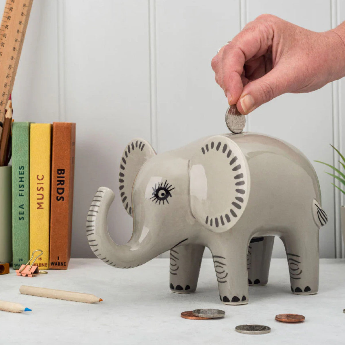 貯金箱ゾウ（MoneyBoxElephant）